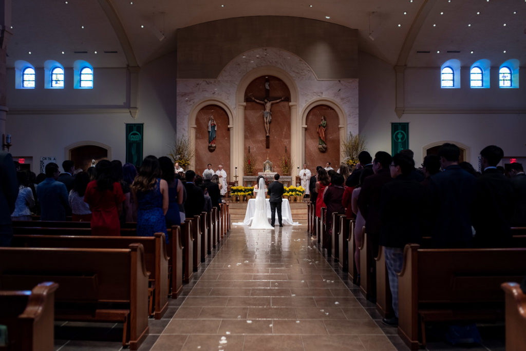 Houston wedding photographer, houston best photographer, half a rice studios, wedding at the chandelier Grove, Our Lady of Lourdes Catholic Church